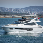 Sunseeker 75 Yacht