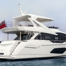 Sunseeker 76 Yacht