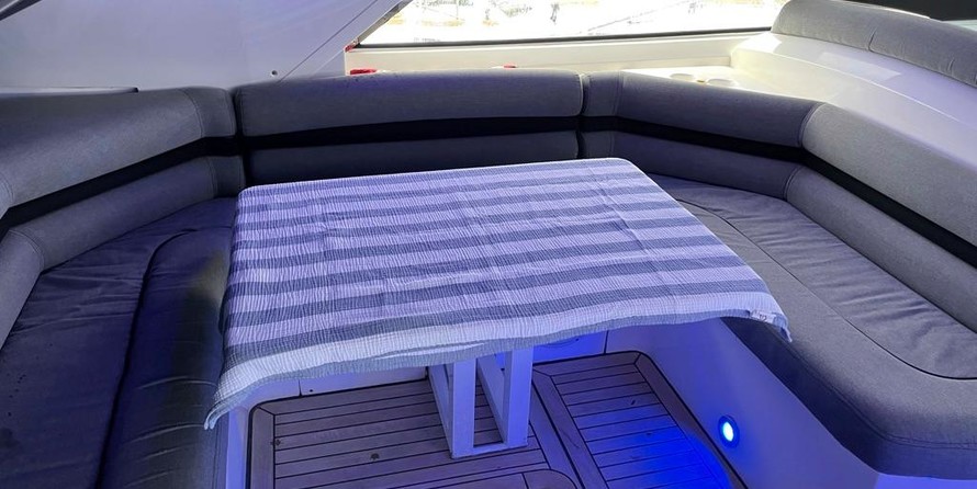 Sunseeker Portofino 53