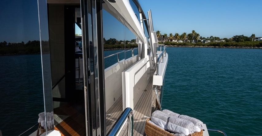 Sunseeker 86 Yacht