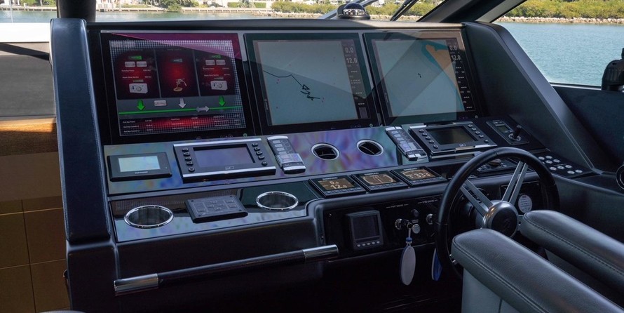 Sunseeker 86 Yacht