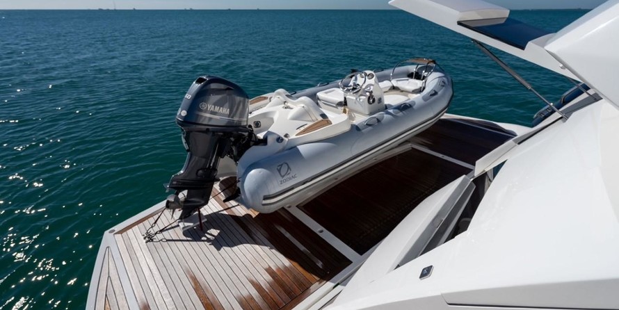 Sunseeker 86 Yacht