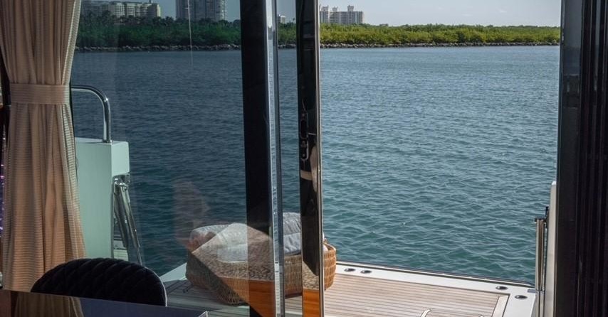 Sunseeker 86 Yacht