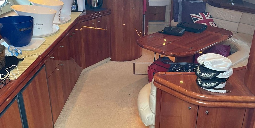 Sunseeker Predator 60