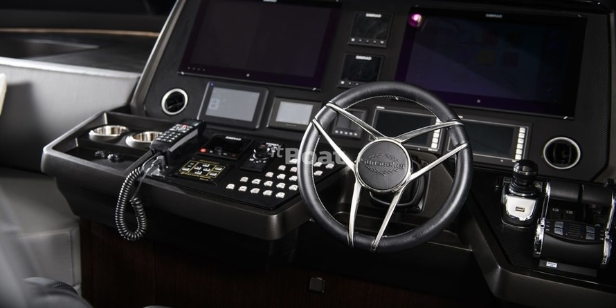 Sunseeker 74 Sport Yacht