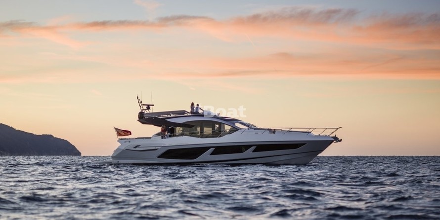 Sunseeker 74 Sport Yacht