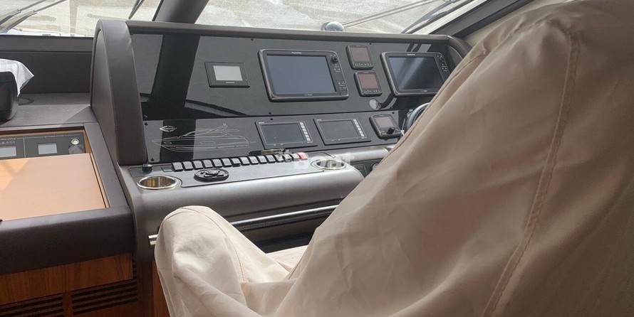 Sunseeker 73 Manhattan