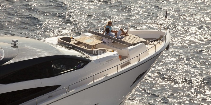 Sunseeker 86 Yacht