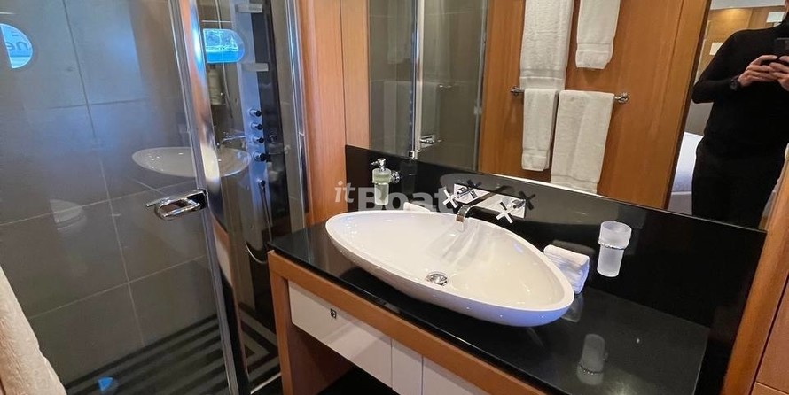 Sunseeker 115 Predator