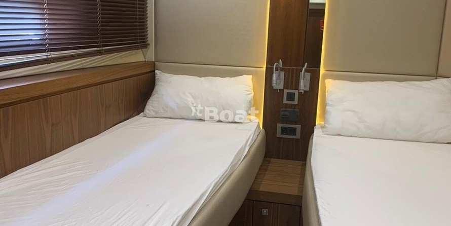 Sunseeker 73 Manhattan