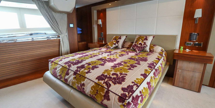 Sunseeker 130 Predator