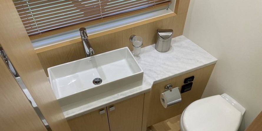 Sunseeker Predator 68