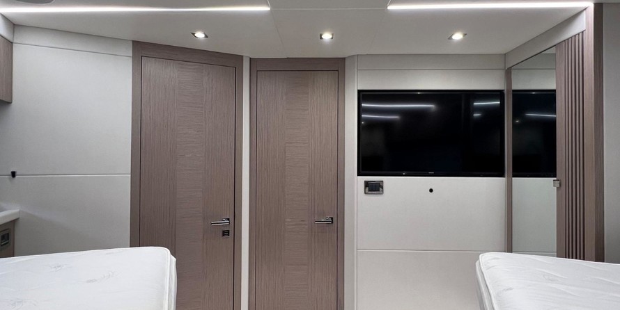 Sunseeker Predator 50