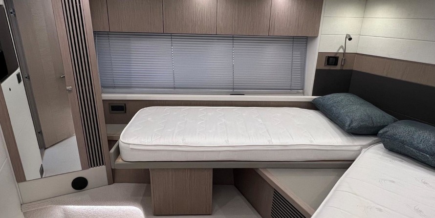 Sunseeker Predator 50