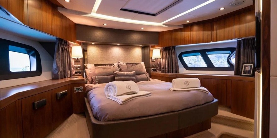 Sunseeker 73 Manhattan