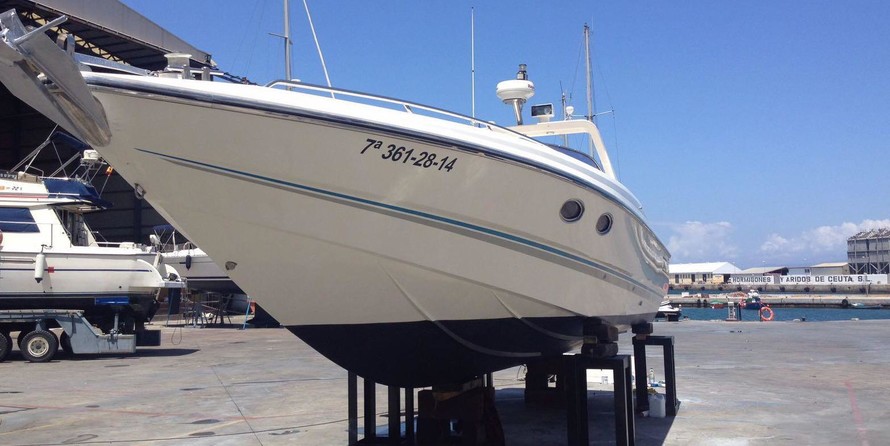 Sunseeker custom 37.40ft