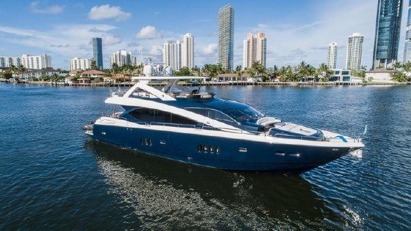 Sunseeker 86 Yacht