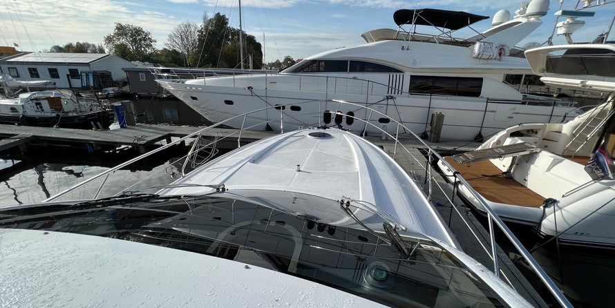 Sunseeker Camargue 50