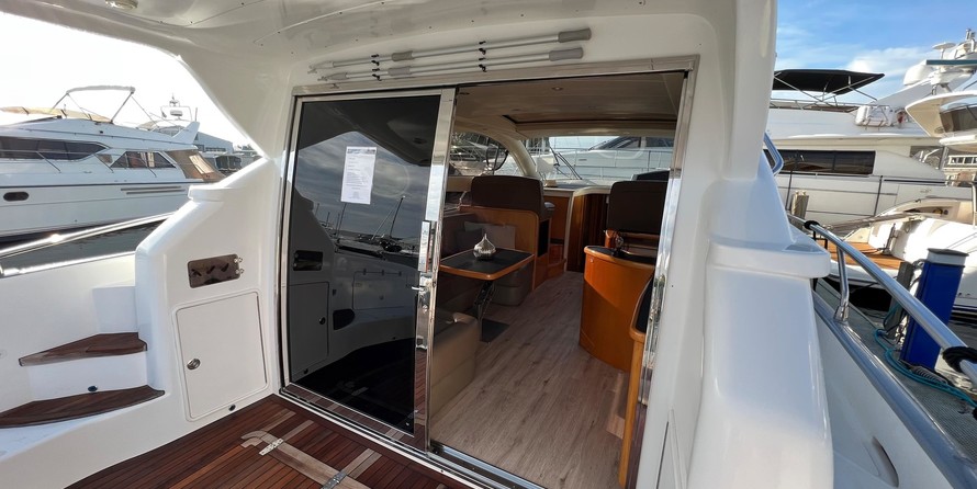 Sunseeker Camargue 50