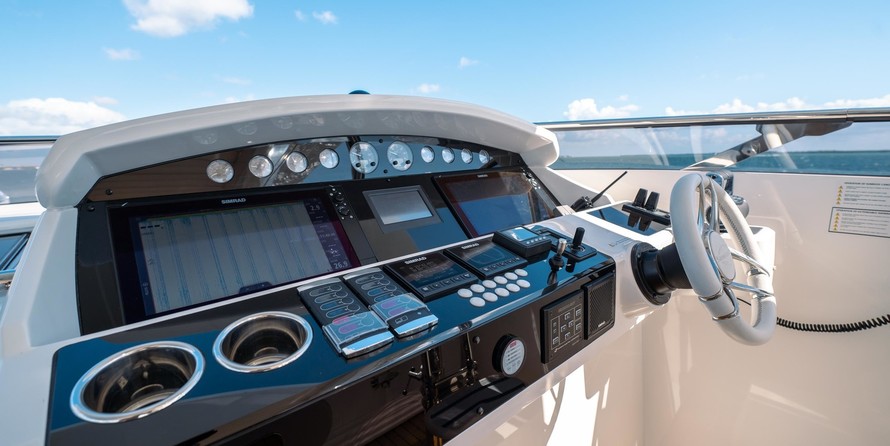 Sunseeker 95 Yacht