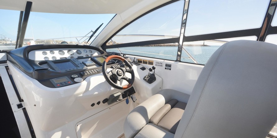Sunseeker Camargue 50