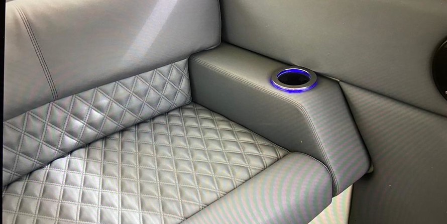 Sunseeker custom 37.40ft