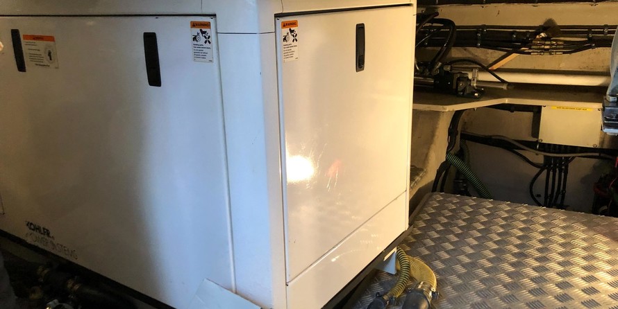 Sunseeker Predator 72