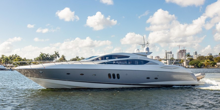 Sunseeker Predator 82