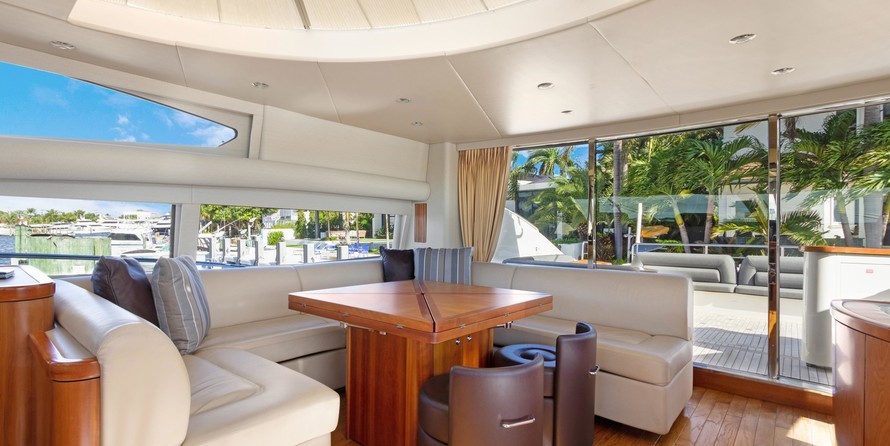 Sunseeker Predator 82