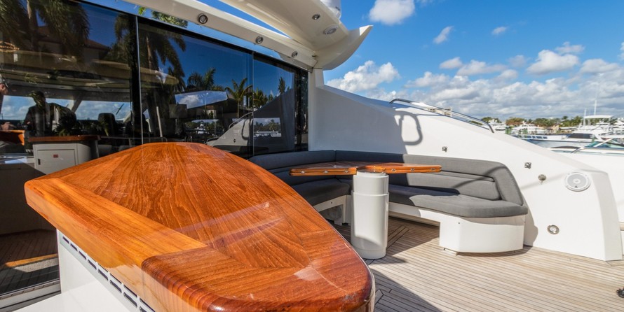 Sunseeker Predator 82