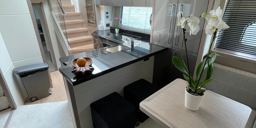 Sunseeker 74 Sport Yacht