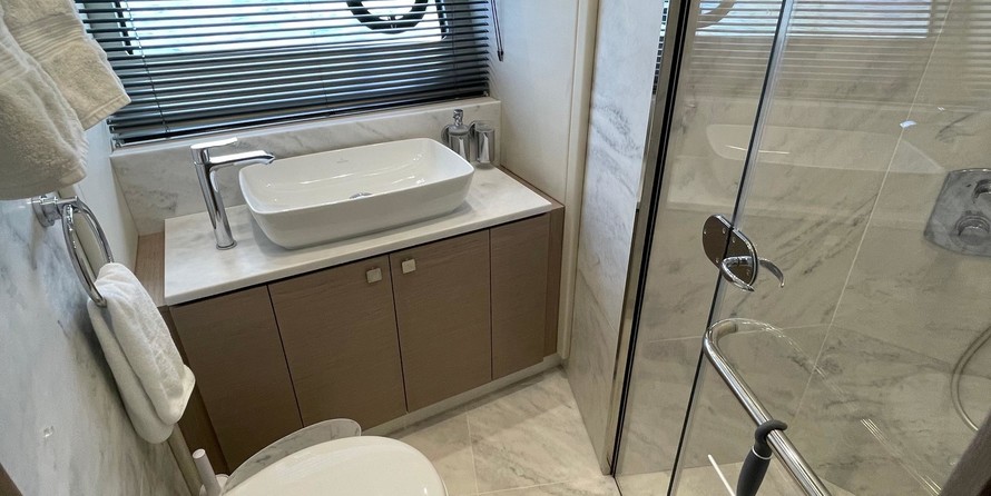 Sunseeker 74 Sport Yacht