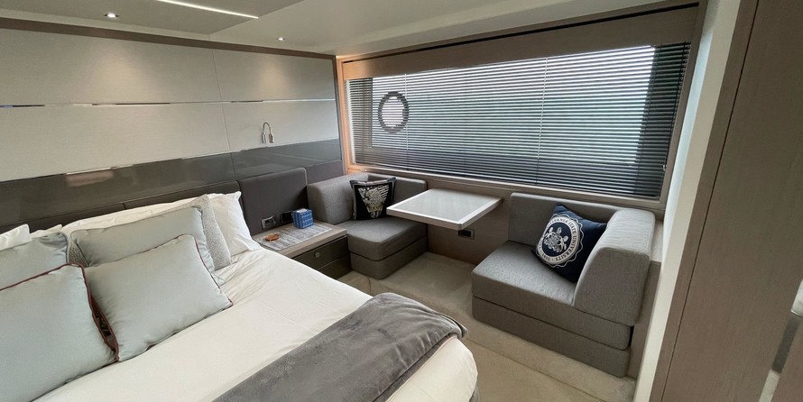 Sunseeker 74 Sport Yacht