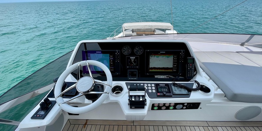 Sunseeker 74 Sport Yacht