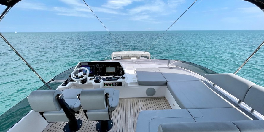 Sunseeker 74 Sport Yacht